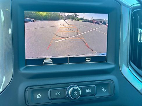 Used 2022 Chevrolet Silverado 1500 Custom AWD/4WD image 20