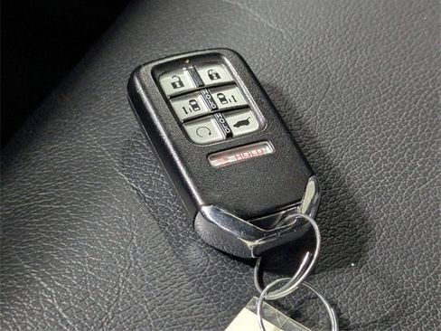 Used 2023 Honda Odyssey Sport image 24