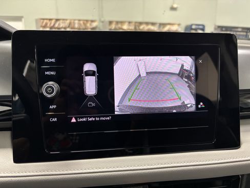 New 2025 Volkswagen Taos S image 20