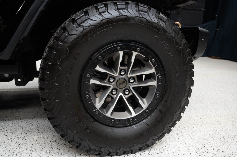 Used 2024 Jeep Wrangler Unlimited Rubicon 392 AWD/4WD image 9