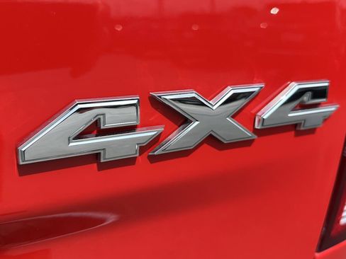 Used 2020 RAM 1500 Classic SLT AWD/4WD image 74