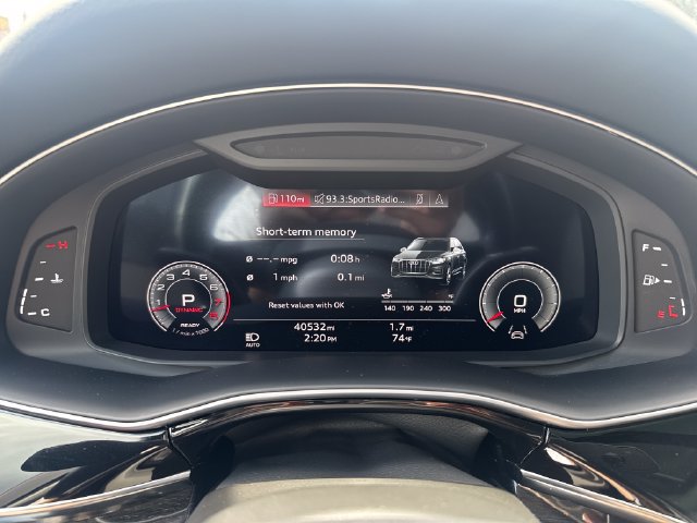 Used 2022 Audi Q7 3.0T Premium Plus w/ Premium Plus Package AWD/4WD image 19