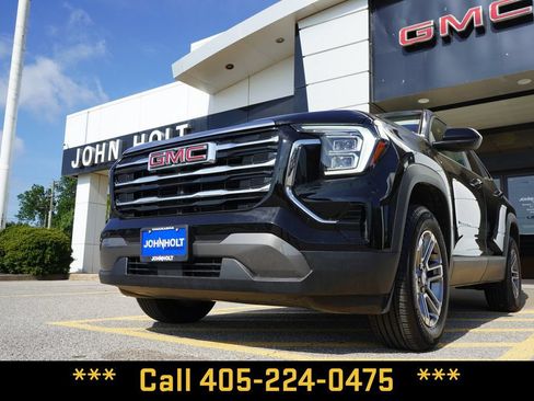 Used 2026 GMC Terrain Elevation FWD image 4