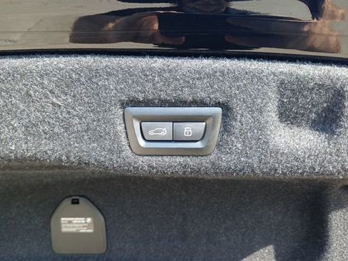 New 2026 BMW 530i 530i Loaner image 10