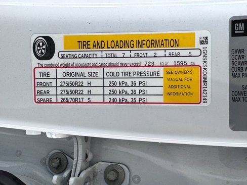 Used 2021 Chevrolet Tahoe Premier w/ Premium Package image 5