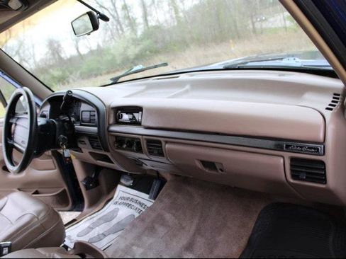 Used 1995 Ford Bronco Eddie Bauer image 20