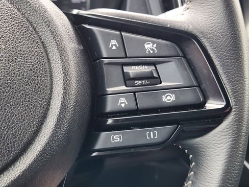 Certified 2025 Subaru Forester Premium AWD/4WD image 30