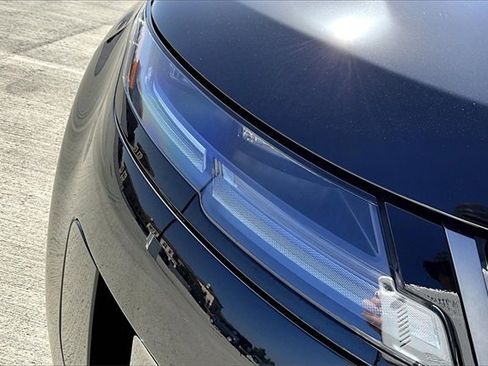 Used 2025 Land Rover Range Rover Evoque S image 34