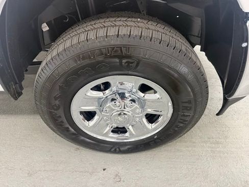 New 2026 RAM 2500 Tradesman w/ Chrome Appearance Group AWD/4WD image 4