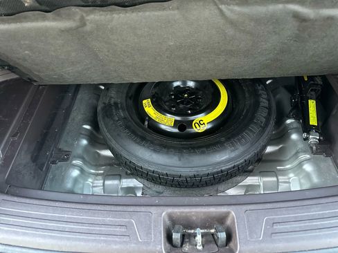 Used 2015 Hyundai Tucson Limited w/ Option Group 03 FWD image 10