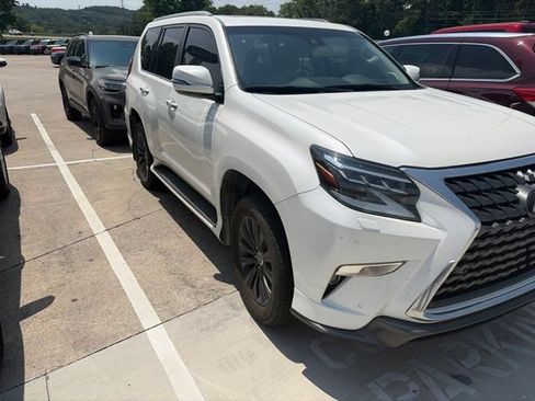 Used 2021 Lexus GX 460 Premium AWD/4WD image 2