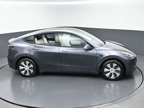 Used 2021 Tesla Model Y 2WD image 42