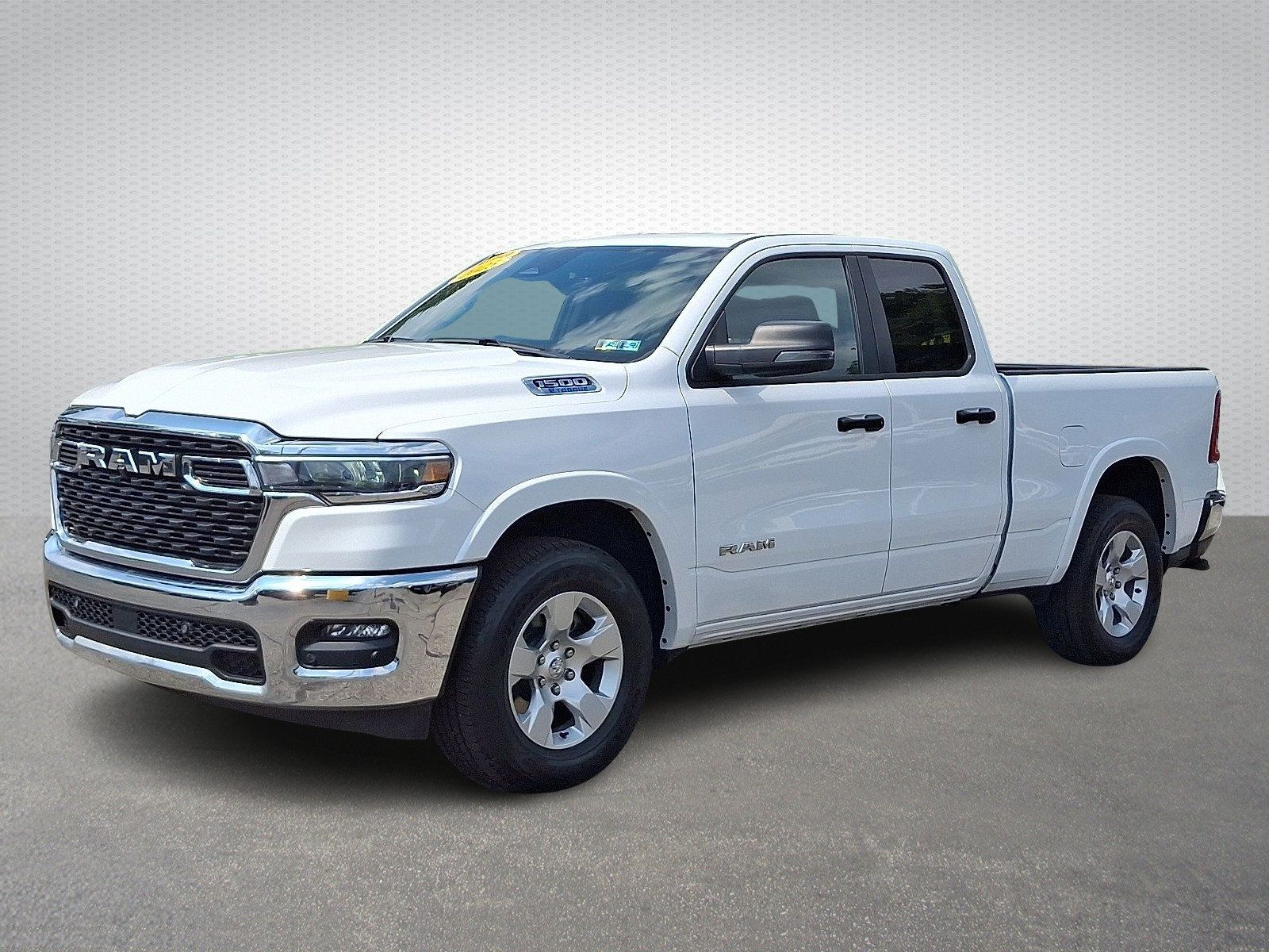 Used 2025 RAM 1500 Big Horn AWD/4WD image 3