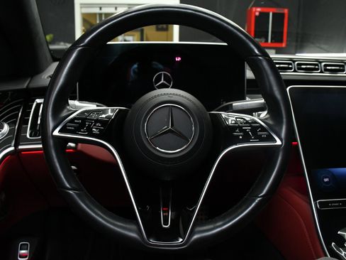 Used 2022 Mercedes-Benz S 580 4MATIC Sedan image 25