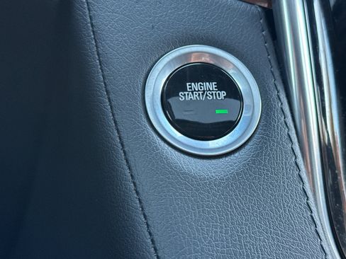 Used 2020 Cadillac Escalade ESV Luxury image 28