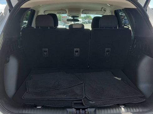Used 2022 Ford Escape SE w/ Convenience Package FWD image 22