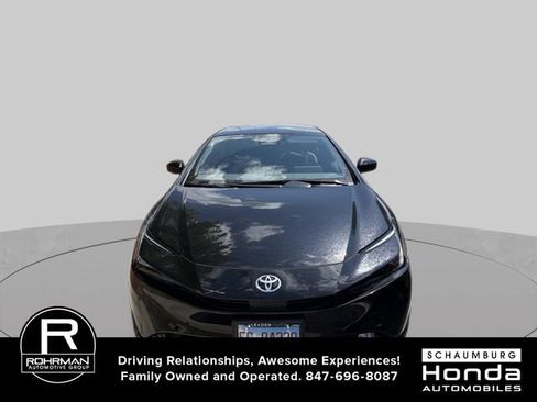 Used 2025 Toyota Prius Limited AWD/4WD image 2