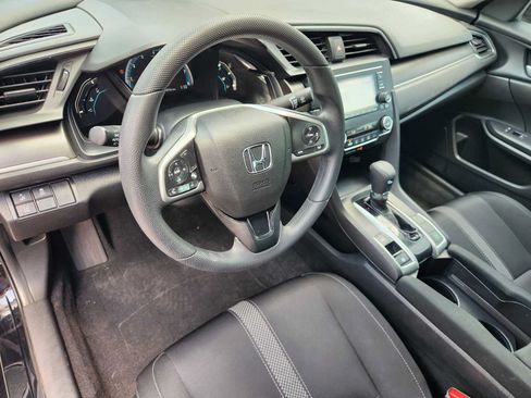 Used 2020 Honda Civic LX image 2