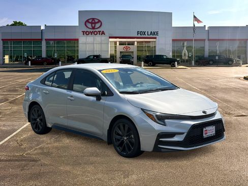 Used 2025 Toyota Corolla SE FWD image 7