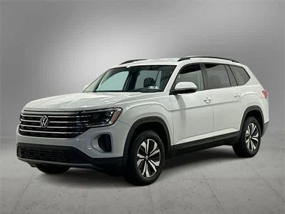 Certified 2025 Volkswagen Atlas SE