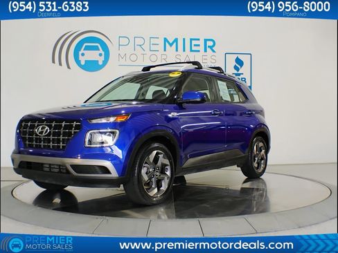 Used 2021 Hyundai Venue SEL FWD image 1
