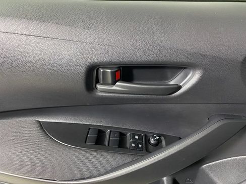 Certified 2022 Toyota Corolla LE FWD image 21