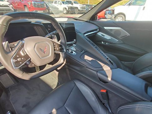 Used 2022 Chevrolet Corvette Stingray Preferred Cpe w/ Battery Protection Package RWD image 6