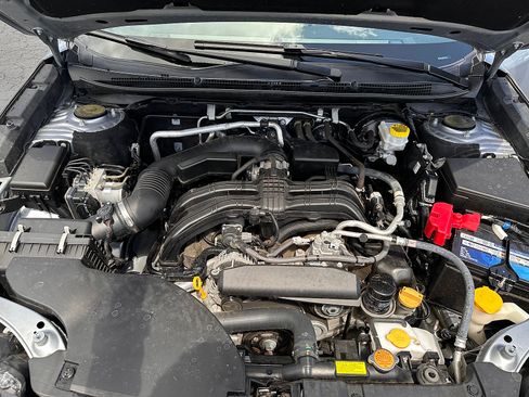 Used 2021 Subaru Outback Premium AWD/4WD image 10