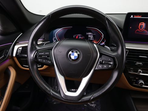 Used 2021 BMW 540i w/ Premium Package RWD image 33