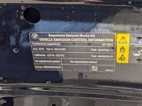 Used 2024 BMW i4 eDrive35 w/ Premium Package image 25