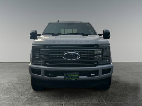 Used 2019 Ford F350 Platinum w/ Platinum Ultimate Package image 2