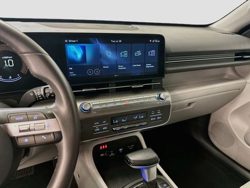 Used 2025 Hyundai Kona SEL AWD/4WD image 25