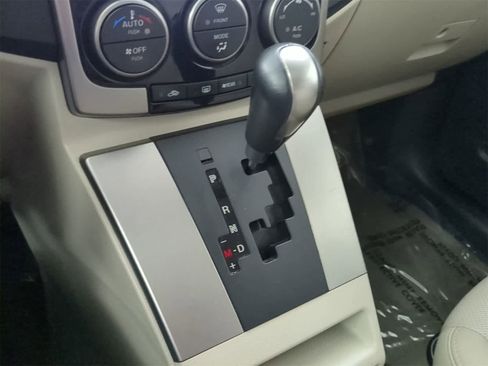 Used 2009 MAZDA MAZDA5 Grand Touring image 29