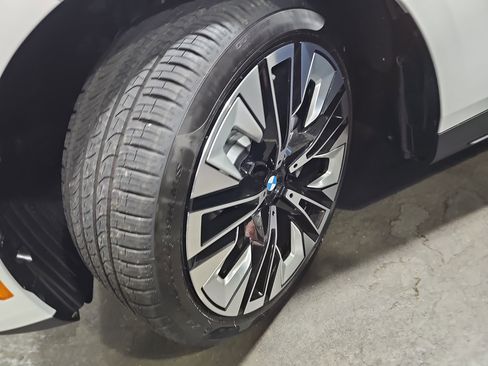 New 2027 BMW 530i xDrive AWD/4WD image 35