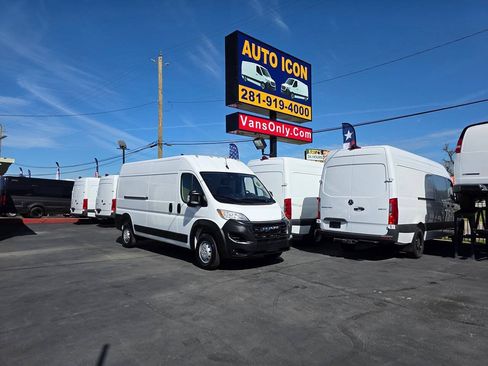 Used 2023 RAM ProMaster 2500 FWD image 25