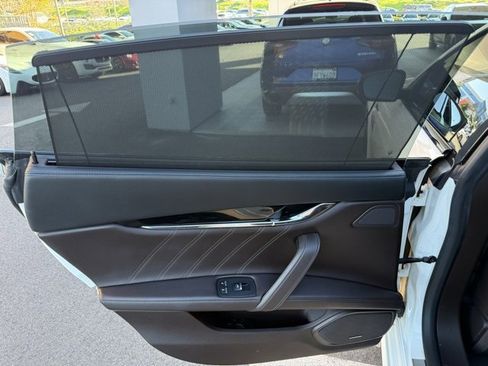 Certified 2022 Maserati Quattroporte Modena image 18