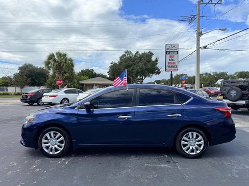 Used 2016 Nissan Sentra SV image 3