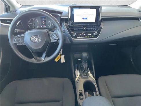 Used 2024 Toyota Corolla LE FWD image 11