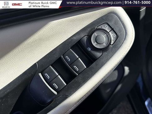 Used 2024 Buick Encore GX Avenir image 16