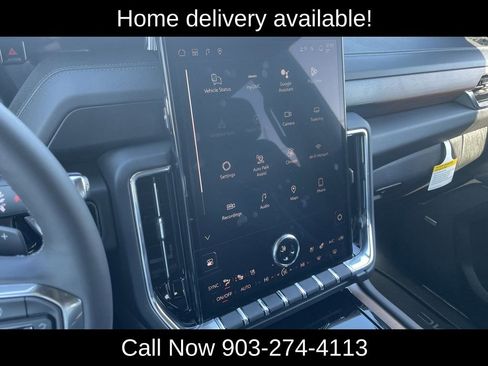 New 2026 GMC Yukon Denali w/ Sun & Power Step Package image 17