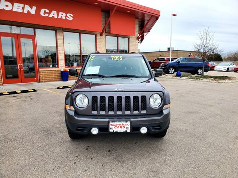 Used 2015 Jeep Patriot Sport w/ Power Value Group image 2