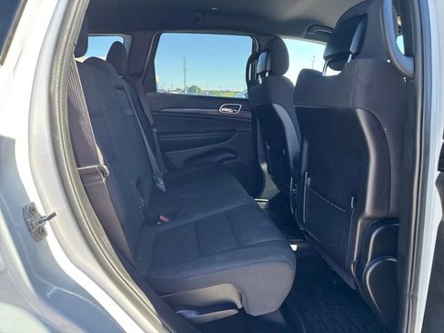 Used 2021 Jeep Grand Cherokee Laredo image 14