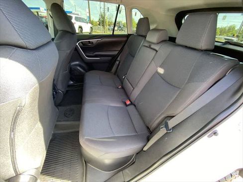 Certified 2024 Toyota RAV4 LE AWD/4WD image 21