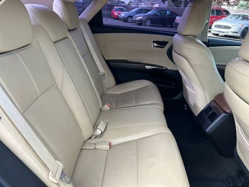 Used 2015 Toyota Avalon XLE Touring FWD image 33