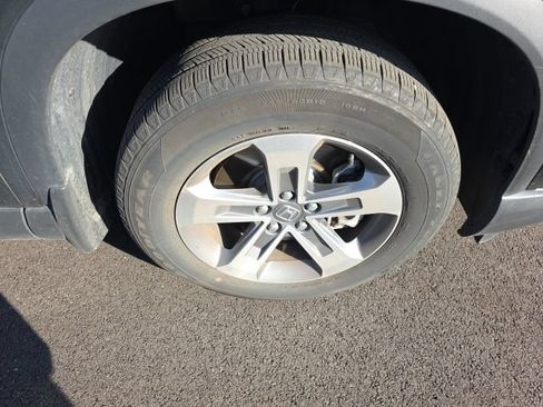 Used 2024 Honda Pilot EX-L image 8