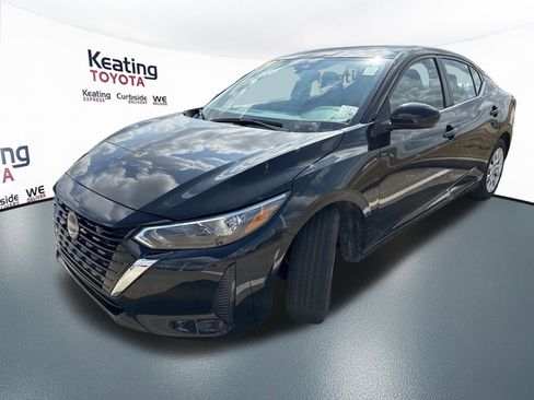 Used 2025 Nissan Sentra S image 3