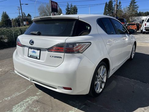 Used 2012 Lexus CT 200h Premium w/ Premium Audio Pkg image 5