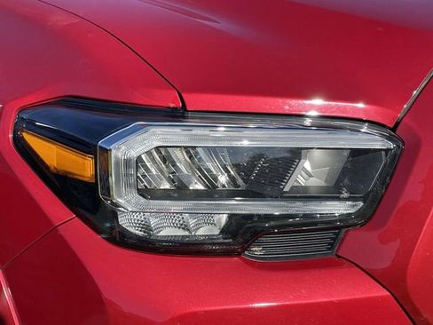 Used 2023 Toyota Tacoma Limited RWD image 2