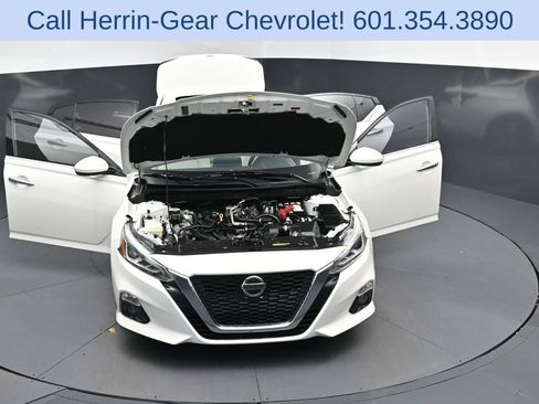 Used 2021 Nissan Altima 2.5 SL FWD image 52