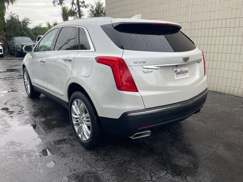 Used 2019 Cadillac XT5 Premium Luxury FWD image 3